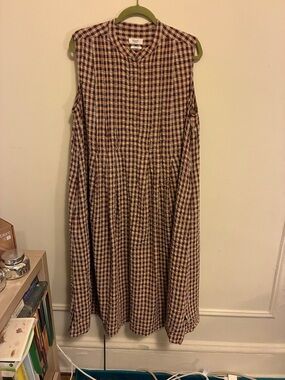 Toast UK - Sleeveless Plaid Maxi Dress in Brown and Navy